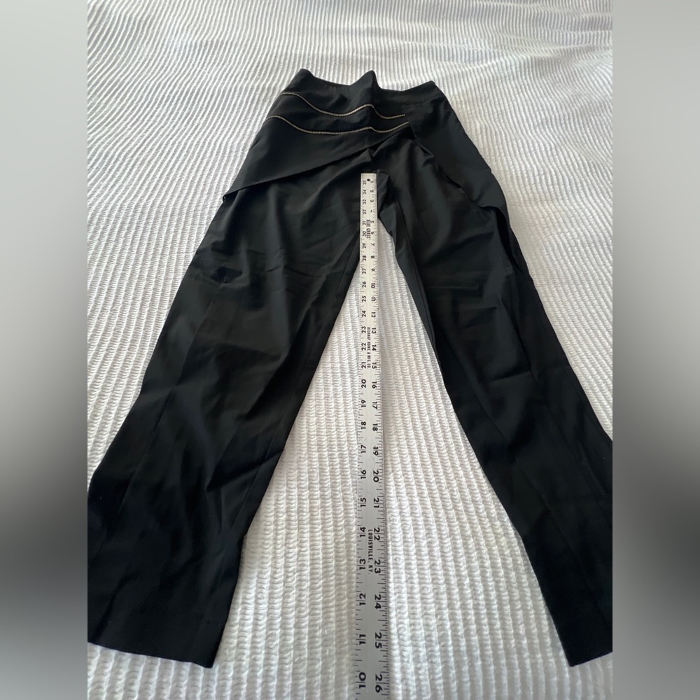 Oblique Creation Chic Black Pants with Gold Zipper Size 00 - Picture 2 of 12